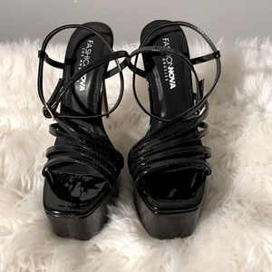Fashion Nova heels